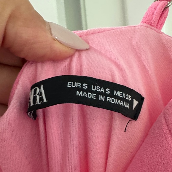 Zara vibrant Pink dress - Picture 9 of 9
